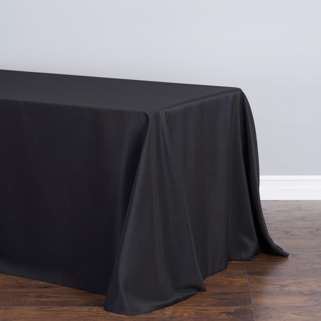 LinenTablecloth 90 x 132-Inch Rectangular Polyester Tablecloth White