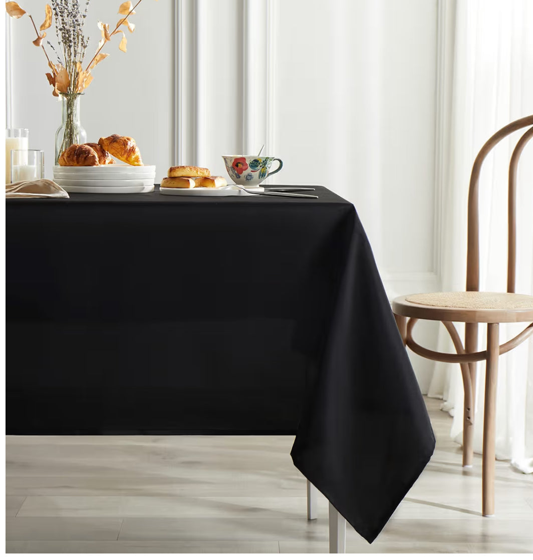 Black Satin Tablecloth – 60x126 in | Tayamek Anamera