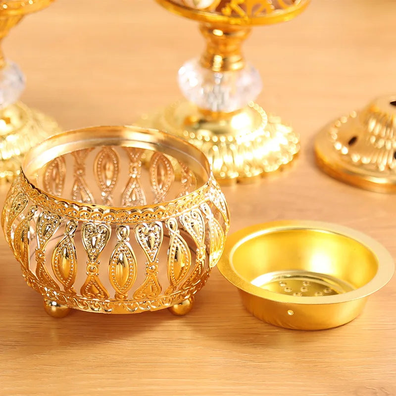Gold Hollow Out Incense Burner Middle East Hot Selling Ornate Aromatherapy Holder for Home Religious Decor