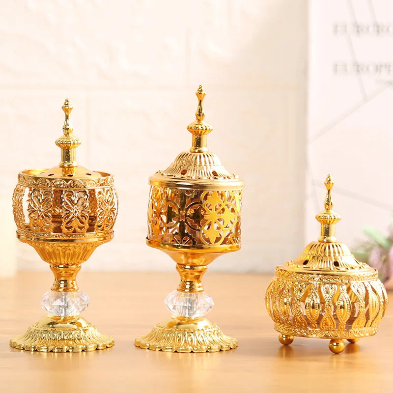 Gold Hollow Out Incense Burner Middle East Hot Selling Ornate Aromatherapy Holder for Home Religious Decor