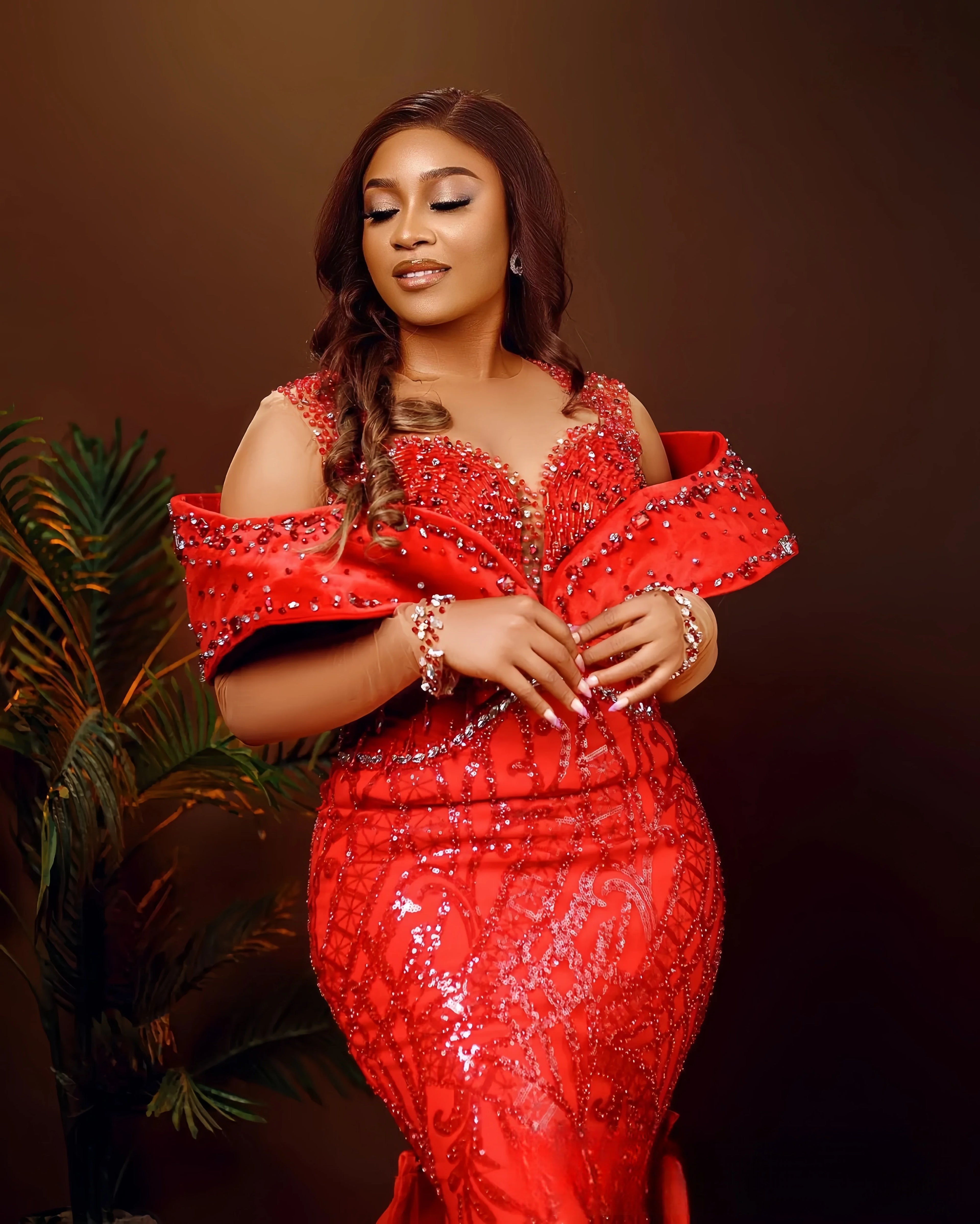 Customized Prom Dress With Detachable Train Red Mermaid Plus Size Evening Dresses For Women Sheer Neck Beaded Lace Formal Dress