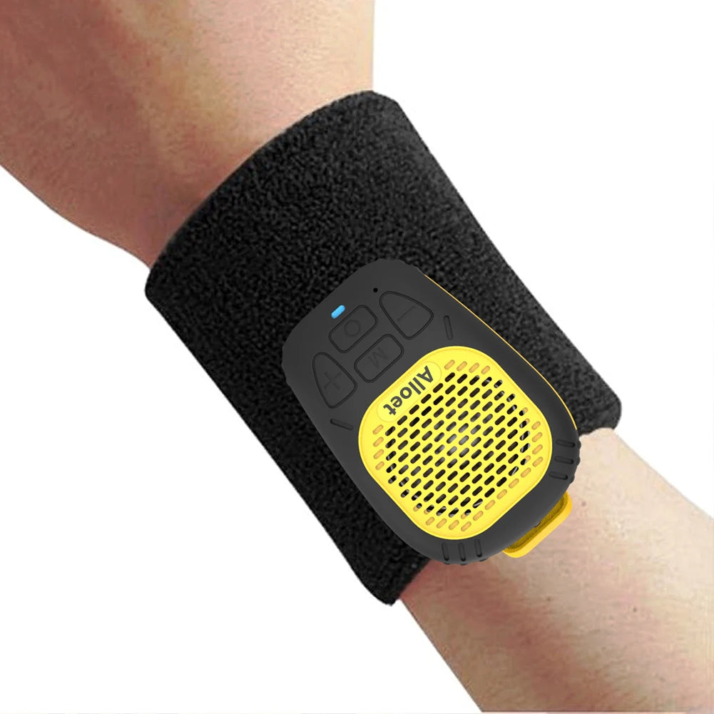Wearable Bluetooth5.3 Speaker Magnetic Clip-On Wireless Speaker Waterproof Portable Sound with Strap for Hands-Free Music/Calls
