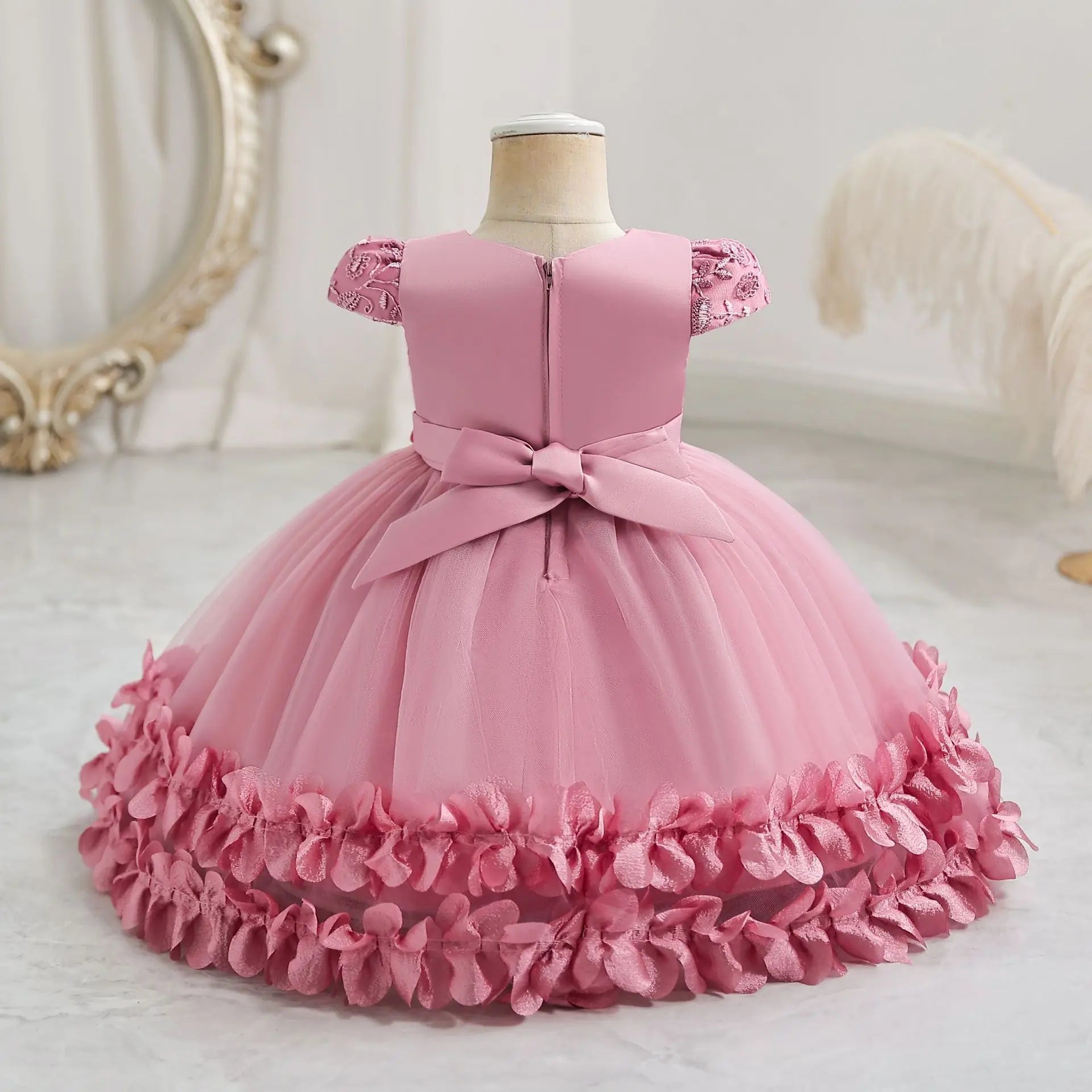 Infant Baptism Party Dress Baby Girls Flower Embroidery Princess Dresses For Toddlers 1st Birthday Communion Puffy Dresses Gowns