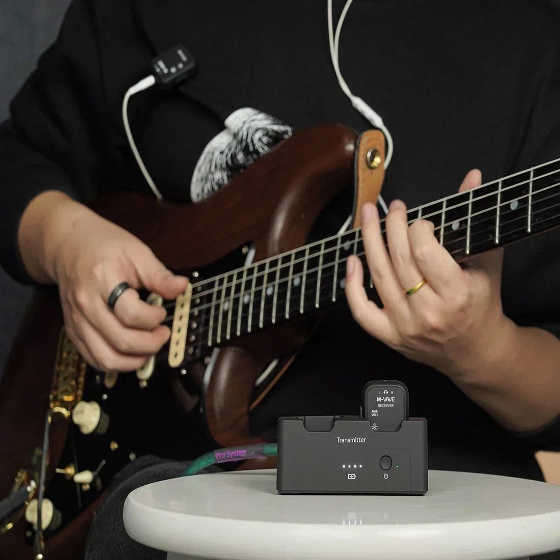  M-VAVE WP-12 Wireless System Transmitter Receiver 2.4GHz Low Latency Real-time Two-Way Listening Ear Return Guitar Accessory