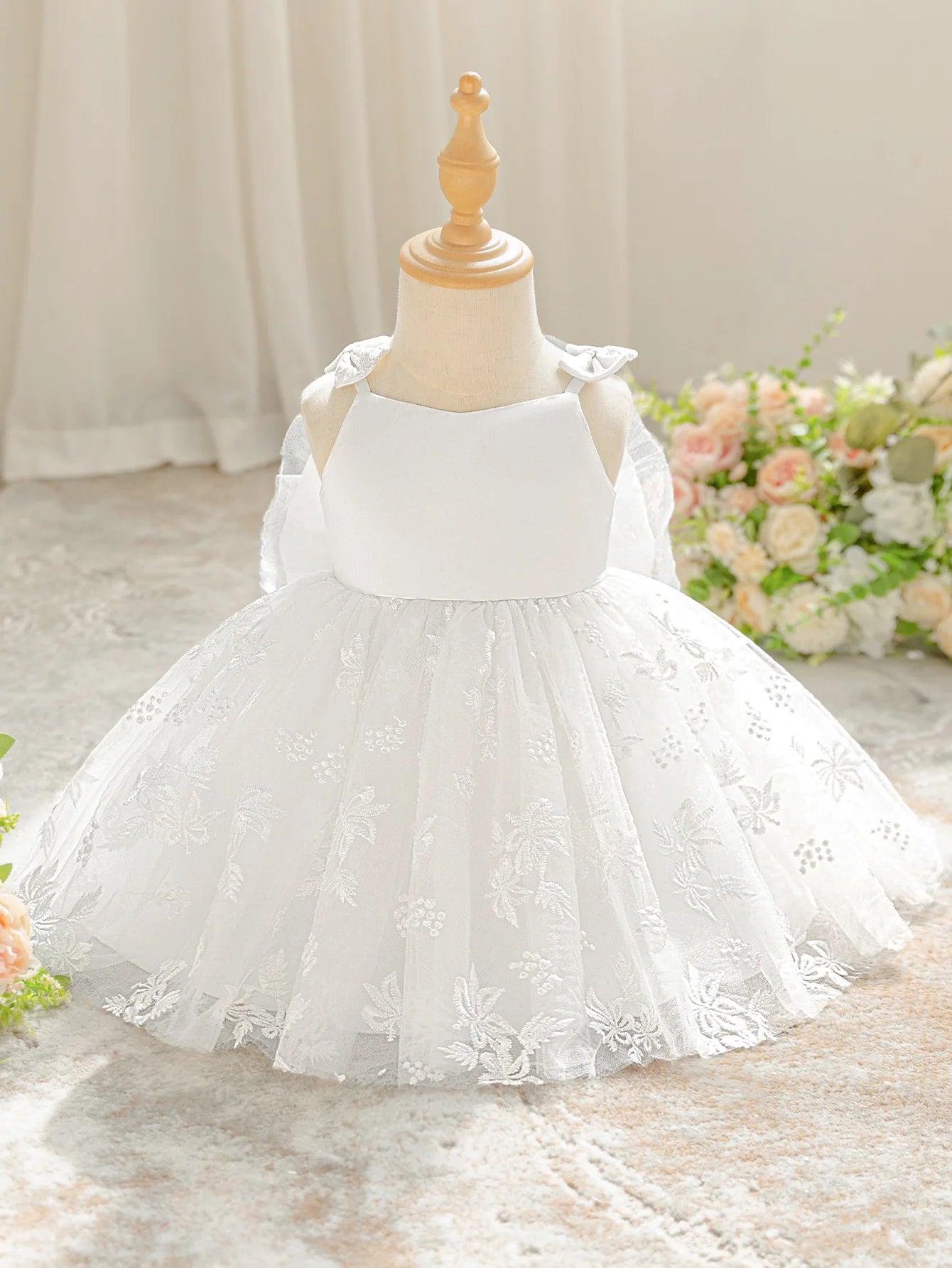 Toddler Baptism Party Girl Dress Baby Big Bow Lace White Wedding Bridesmaids Princess Prom Gown Embroidery Girls Evening Dresses