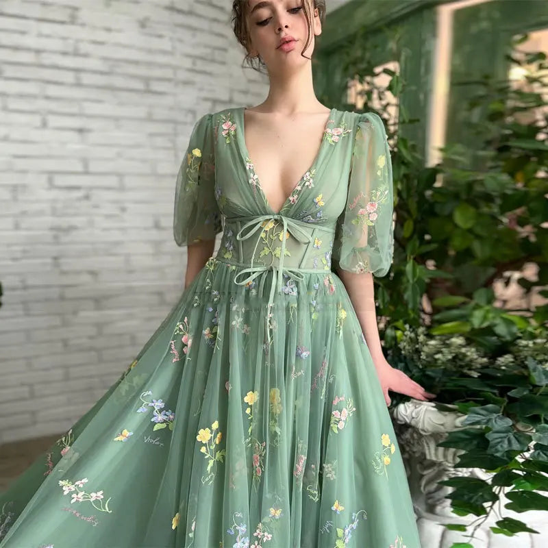 Prom Dresses Green Sexy Deep V-Neck Puffy Sleeve Lace Embroidery Tulle Formal Evening Party Gown Elegant Tea Lengt Robe De Soiré
