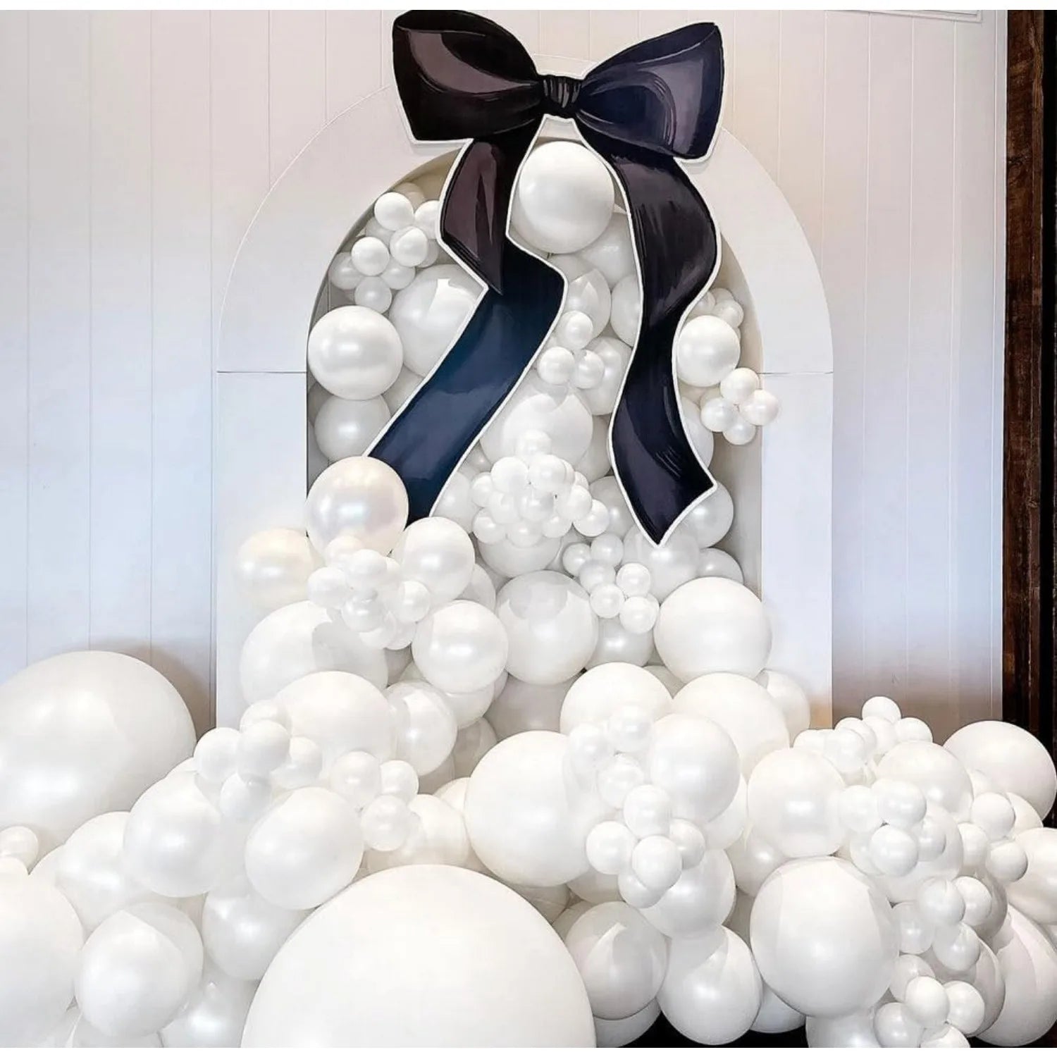 122pcs Pearl White Balloon Garland Arch Kit, Perfect for Weddings, Birthdays, Bridal Showers, Parties, Anniversaries, Interiors