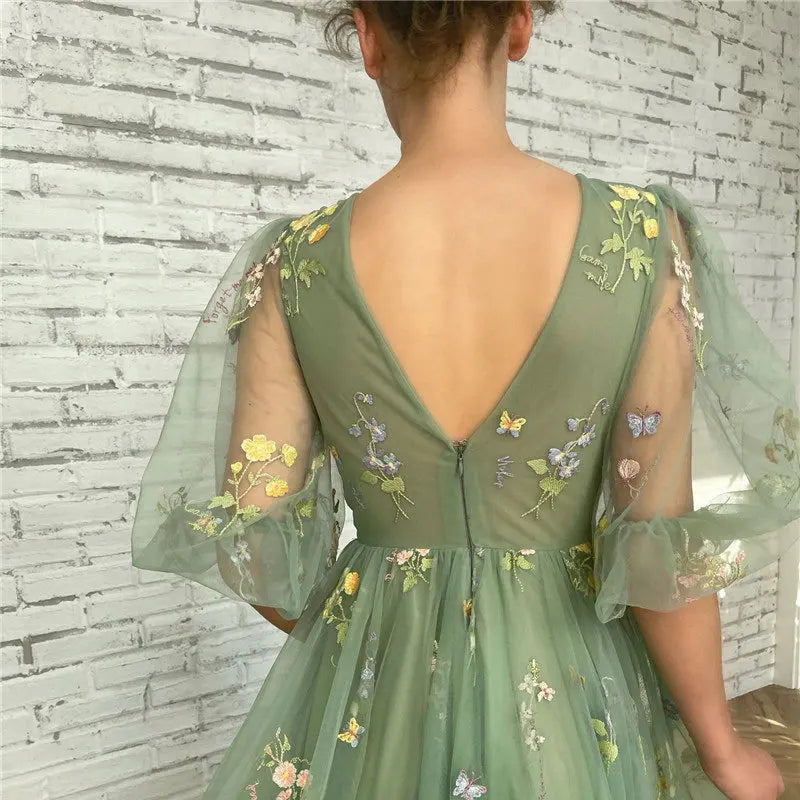 Prom Dresses Green Sexy Deep V-Neck Puffy Sleeve Lace Embroidery Tulle Formal Evening Party Gown Elegant Tea Lengt Robe De Soiré