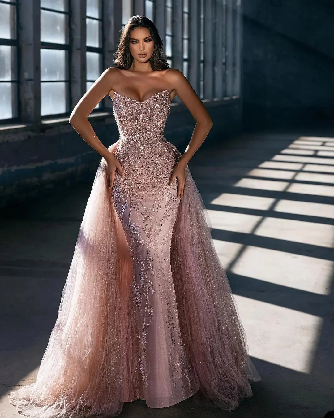Sparking Prom Dresses Off Shoulder Sequins Sleeveless Evening Dress With Tulle Overskirt Floor Length Celebrity Party Gown